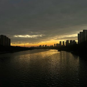 攒够离去的车票