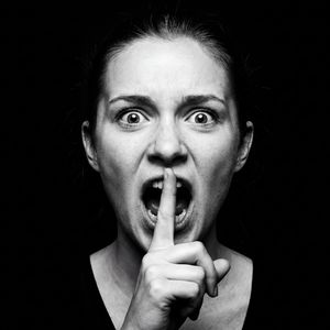 Громкая тишина