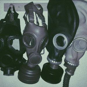 Paro (feat. Heav3nlink)