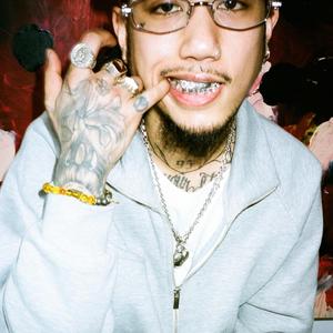 PRICE ON A B (feat. Vinch & Zukovstheworld)