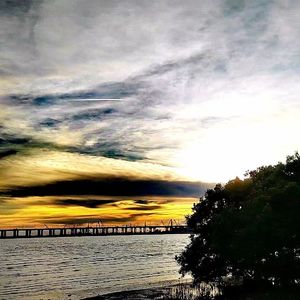 藏在乌云后的太阳 伴奏