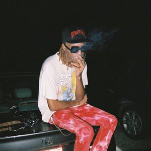 R2X (feat. Keith Ape)