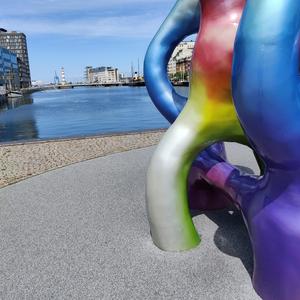 Flöa (offensiv måhända)