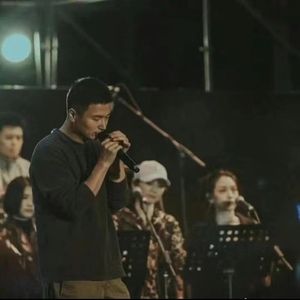 你离开了南京从此没有人和我说话