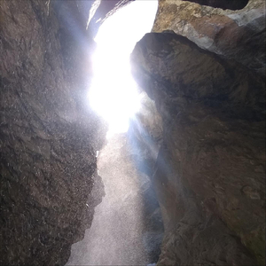 Beautiful Thang (feat. E.M.C.)