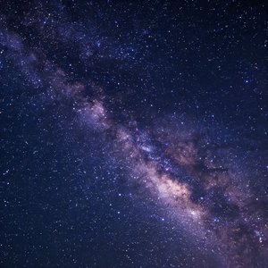 光年之外，你好比邻星