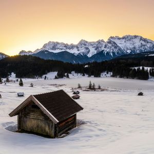 不合时宜的遇见