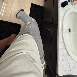 kantsleepatnightimissu (feat. m3offwxckk)