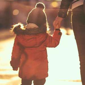 香烟迷蒙了眼睛