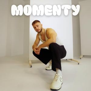MOMENTY