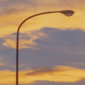 从你家走出去得多久啊