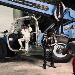 X em out (feat. KTM)