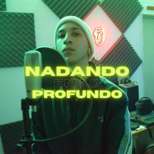 Nadando en lo profundo