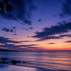 Fading Tides (Tropical Chill)