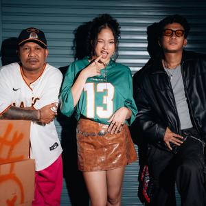 Tentang Aku (feat. Sitha Marino)