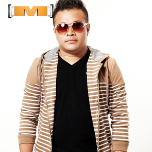 ឆ្គួតព្រោះស្នេហ៍អូន