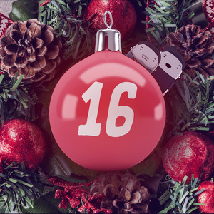 16. December: Julepynter mit juletræ