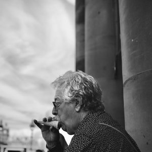 凌晨三点十七分