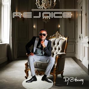 Angilali Ekhaya (feat. Leon Lee)