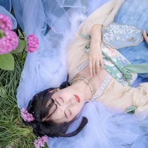 接下来的故事慢慢仔细听我说