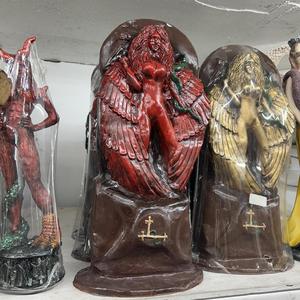 ghostgirl (THE GHOST OF HER)