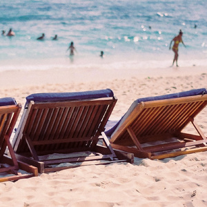 Dreaming On The Lake