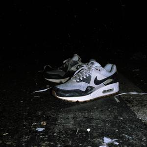 Selbe Schuhe
