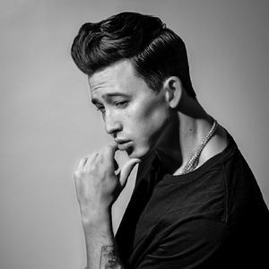 Beautiful (feat. Jackie Boyz)