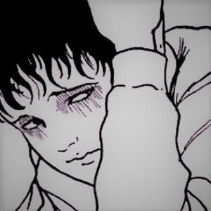 我 又 怎 能 忘 记 她