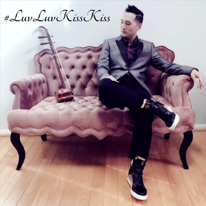 #Luvluvkisskiss