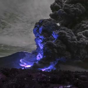 Feel The Fire Egzod(3D)