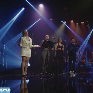 Dön Beri Dön Beride Yüzün Göreyim