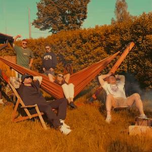 nigdzie nie pędzę (feat. Piti)