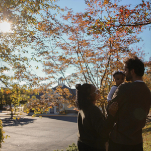 Playroom (feat. courtney)