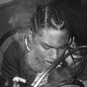 Jumbled (feat. Twaankalu)