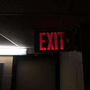 EXIT 出口（Prod By 9Zi）