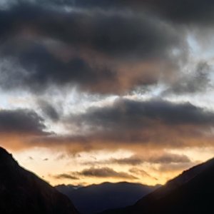 不能因为回忆 忘了分开的原因