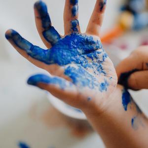 描写小精灵跳舞的儿童音乐