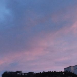 夜晚的嘉积