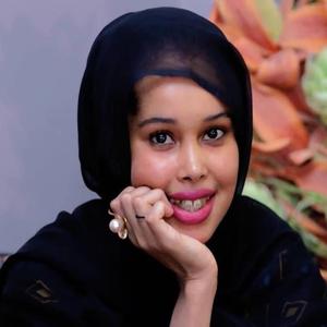 Jacayalka Dadkii Lahaa (feat. Ugbaad Aragsan)