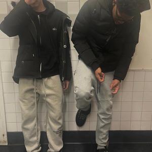 3v3 (feat. Jaystakxv & MroyPaid)