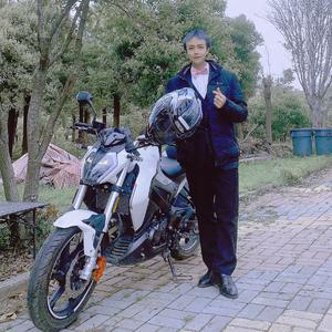 机车女孩-Mr.JJ朱俊杰 伴奏