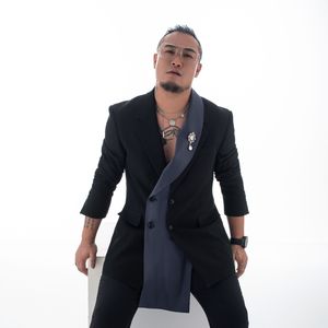 爱一个人好难 伴奏