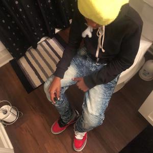 Burbs (feat. Huncho)