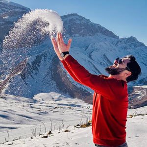 Qısqanıram - by Mamedoff ©️ (söz Sərxan M.)