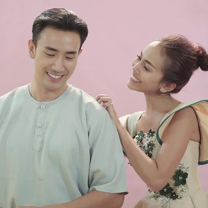 បងអ៊ុំទូកទៅ ស្រីខ្មៅយំតាម