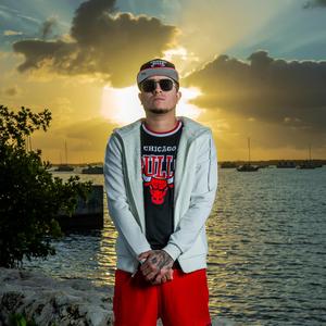 Asi Se Vive (feat. Sammy)