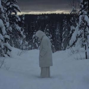 雪灯りの守り人