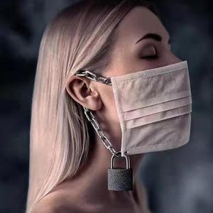 网络歌手-修水龙头，躲在我衣柜里干嘛【抖音热播】（Music&磊sir remix）