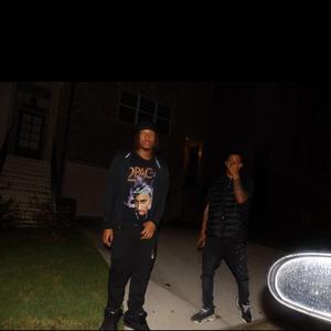 Slide (feat. Izzyfoe) (Seekchrome Remix)